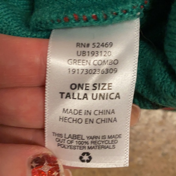 Merry Pug Mas Lighted Hat - Picture 6 of 8